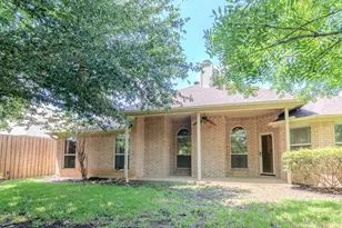 6014 Brenhaven Rd, Arlington, TX 76017 - Photo 18