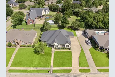 1906 Clearview Drive, Ennis, TX 75119 - Photo 30