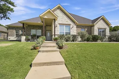 1906 Clearview Drive, Ennis, TX 75119 - Photo 2