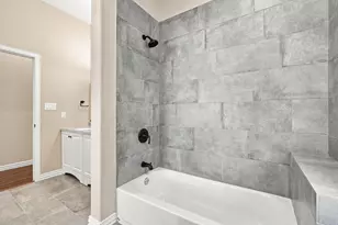 1906 Clearview Dr, Ennis, TX 75119 - Photo 24