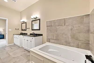 1906 Clearview Drive, Ennis, TX 75119 - Photo 14