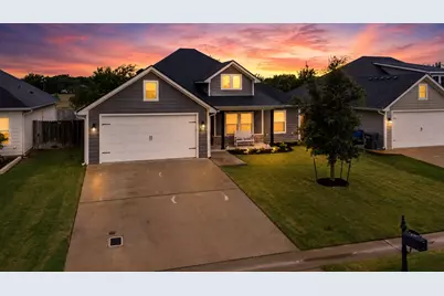 132 Swan Lake, Waco, TX 76708 - Photo 4