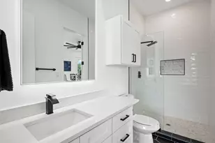 6802 Lockheed Ave, Dallas, TX 75209 - Photo 22