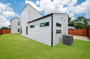 6802 Lockheed Ave, Dallas, TX 75209 - Photo 32