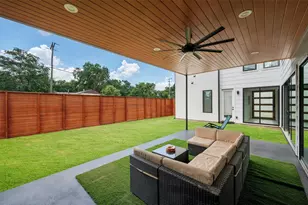 6802 Lockheed Ave, Dallas, TX 75209 - Photo 30