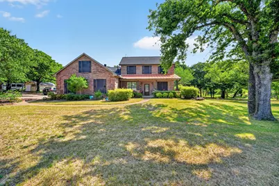 2197 Meadow Way, Terrell, TX 75160 - Photo 2