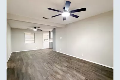 549 NW Hillery Street, Burleson, TX 76028 - Photo 4