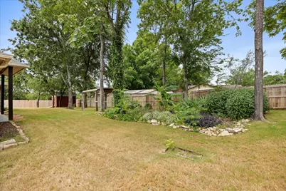 306 Knob Hill Drive, Granbury, TX 76048 - Photo 30