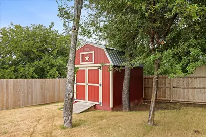 306 Knob Hill Drive, Granbury, TX 76048 - Photo 26