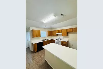 2011 Picadilly Boulevard, Mesquite, TX 75149 - Photo 4