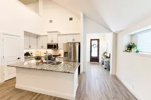 7709 Gatevine Ave, Joshua, TX 76058 - Photo 6