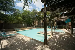 10401 High Hollows Dr, Dallas, TX 75230 - Photo 28