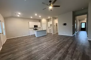 1804 Berry Rdg Trl, Aubrey, TX 76227 - Photo 10
