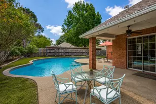 808 Canyon Valley Dr, McKinney, TX 75071 - Photo 1