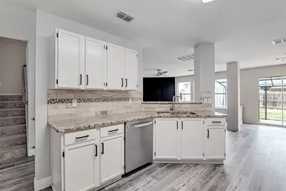 1044 Triple Crown Drive, Fort Worth, TX 76179 - Photo 8
