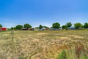 2705 County Rd 920, Crowley, TX 76036 - Photo 36