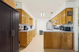 2705 County Rd 920, Crowley, TX 76036 - Photo 8