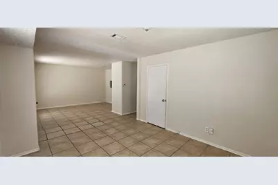 7205 Merry Lane, Fort Worth, TX 76112 - Photo 10