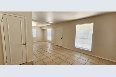 7205 Merry Lane, Fort Worth, TX 76112 - Photo 8