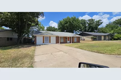 7205 Merry Lane, Fort Worth, TX 76112 - Photo 1
