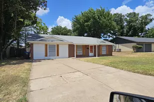 7205 Merry Ln, Fort Worth, TX 76112 - Photo 1