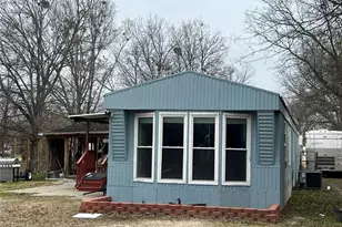 1012 Redoak Dr, West Tawakoni, TX 75474 - Photo 1
