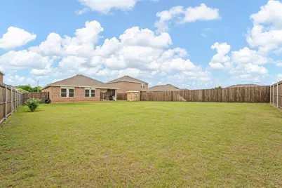 8 Glen Crossings Road, Edgecliff Village, TX 76134 - Photo 2