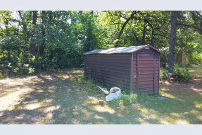 801 County Road 2406, Tool, TX 75143 - Photo 8