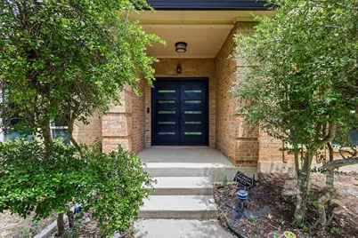 1331 Travis Street, Denton, TX 76205 - Photo 2