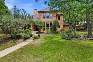 1331 Travis St, Denton, TX 76205 - Photo 2