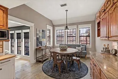 1331 Travis Street, Denton, TX 76205 - Photo 18
