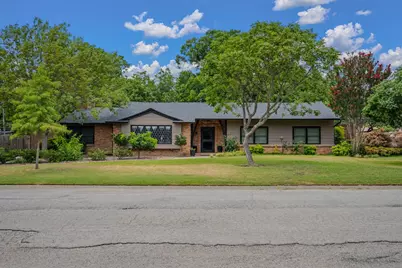 1214 Loma Alta Place, Cleburne, TX 76033 - Photo 1