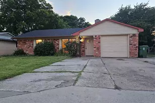 237 N Murphy, Murphy, TX 75094 - Photo 2