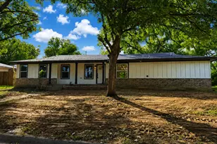 721 Norwood Dr, Hurst, TX 76053 - Photo 2
