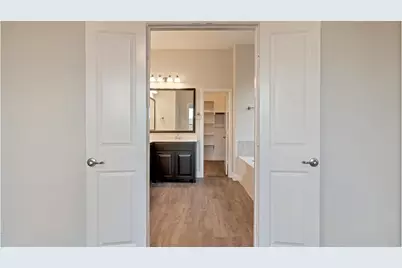 708 Soaring Hawk Drive, Fort Worth, TX 76008 - Photo 18