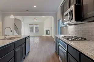 708 Soaring Hawk Dr, Fort Worth, TX 76008 - Photo 6