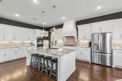 7812 Ivey, The Colony, TX 75056 - Photo 6