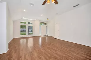 4731 Saddlebrook Dr, Benbrook, TX 76116 - Photo 6