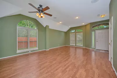 4731 Saddlebrook Drive, Benbrook, TX 76116 - Photo 4