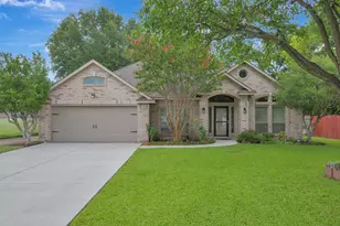 4731 Saddlebrook Dr, Benbrook, TX 76116 - Photo 1