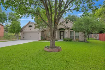 4731 Saddlebrook Drive, Benbrook, TX 76116 - Photo 2