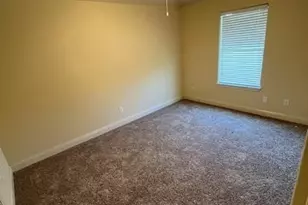 201 Seva Ct, Irving, TX 75061 - Photo 8