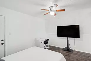 2304 Balsam Dr, Arlington, TX 76006 - Photo 18