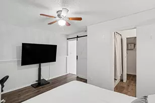 2304 Balsam Dr, Arlington, TX 76006 - Photo 8