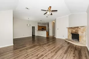 207 Rawhide St, Waxahachie, TX 75165 - Photo 6