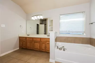 207 Rawhide Street, Waxahachie, TX 75165 - Photo 22