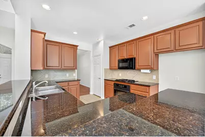 13444 Bavarian Drive, Frisco, TX 75033 - Photo 16