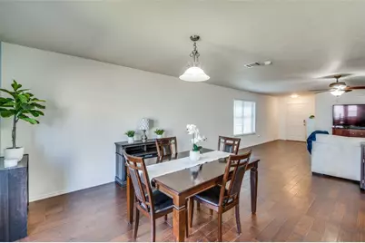 728 Falcon Road, Saginaw, TX 76131 - Photo 10