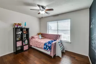 728 Falcon Rd, Saginaw, TX 76131 - Photo 16