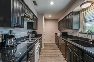 4212 Fairway Dr, Granbury, TX 76049 - Photo 12